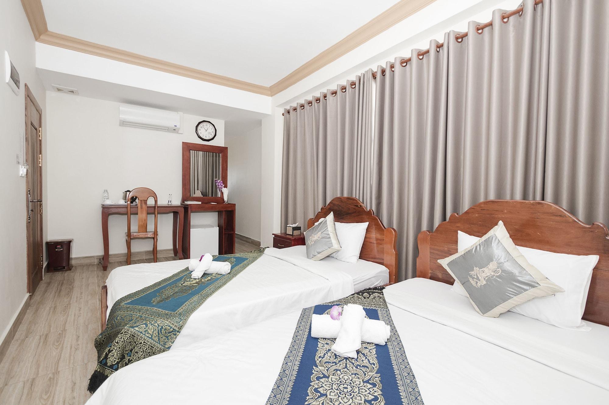 Dynsey Boutique Hotel Phnom Penh Exteriör bild