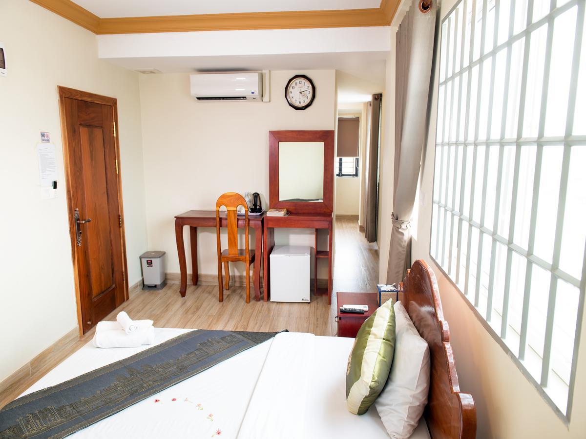 Dynsey Boutique Hotel Phnom Penh Exteriör bild