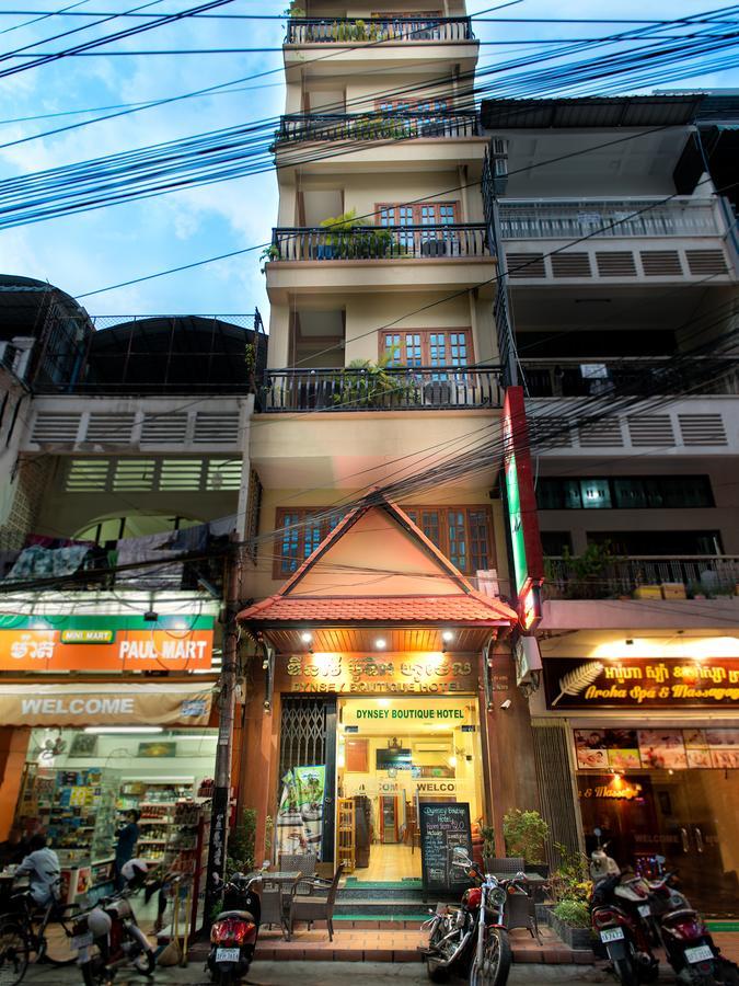 Dynsey Boutique Hotel Phnom Penh Exteriör bild